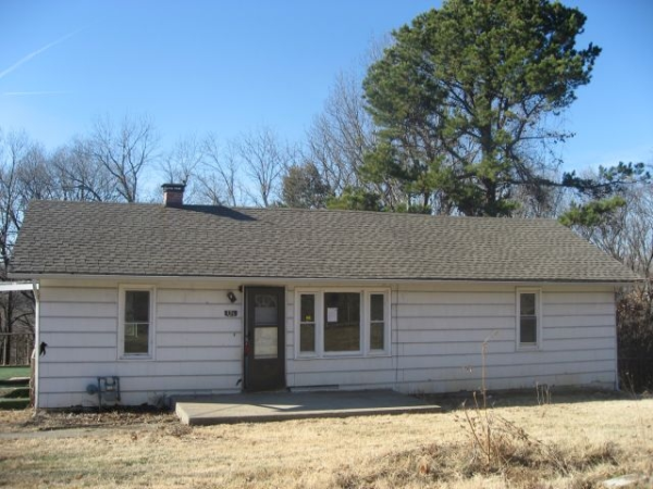 326 N 40th St, Kansas City, KS 66102 