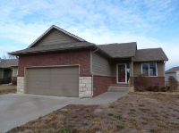 2910 E Lanners Cir, Wichita, KS 67219 