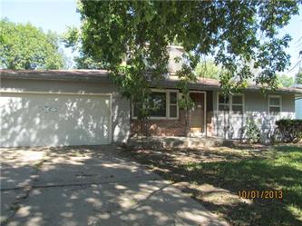1920 36th Terrace, Topeka, KS 66611 
