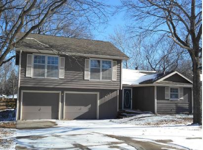 408 Tallgrass Dr, Lawrence, KS 66049 
