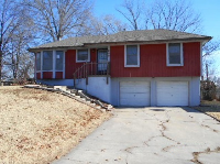 209 N 83rd St, Kansas City, KS 66112 