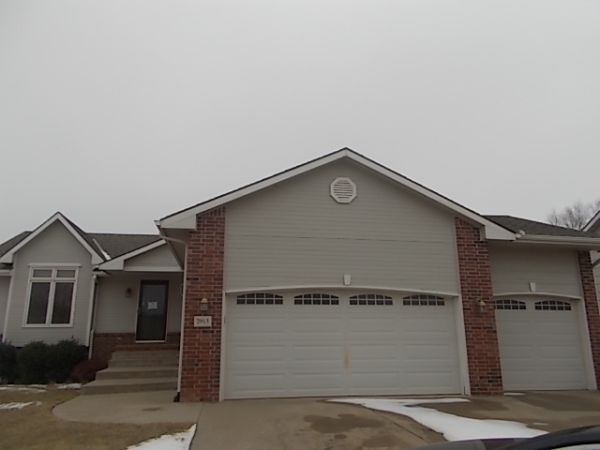 2913 N Cardington, Wichita, KS 67205 