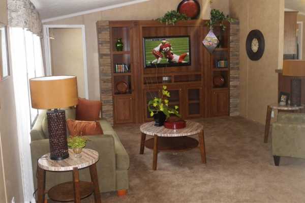 24 LOFTIS TIPPLE RD, Belfry, KY 41514 