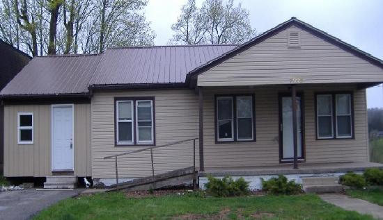 7905 Neal Road, Catlettsburg, KY 41129 