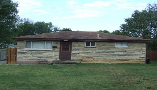 7726 Poinsettia Drive, Louisville, KY 40258 