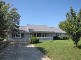 77 WOODLAND TRAIL, SOMERSET, KY 42501 