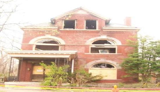 1927 Frankfort Avenue, Louisville, KY 40206 