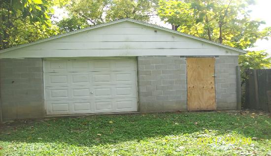 1512 Clara Avenue, Louisville, KY 40215 