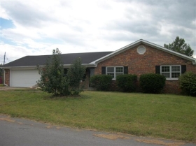 490 HENRICO ROAD, HARRODSBURG, KY 40330
