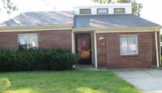 489 Larkwood Dr, Lexington, KY 40509 