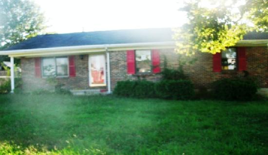 203 Bluebird Court, Lawrenceburg, KY 40342 