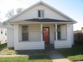 1230 STANLEY AVE, LOUISVILLE, KY 40215 