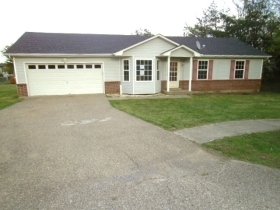 102 TIM COURT, RADCLIFF, KY 40160 