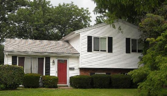 207 Saint Jude Circle, Florence, KY 41042 