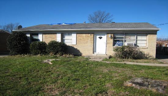 131 Sana, Louisville, KY 40229 