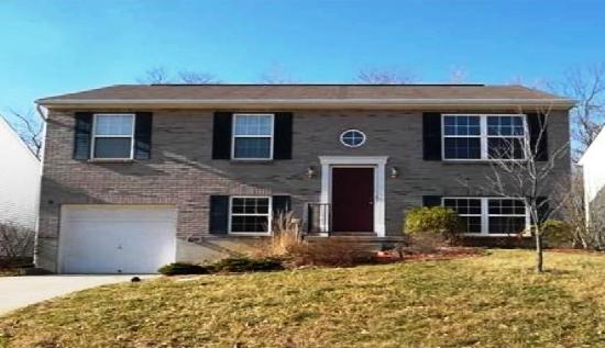 3021 Lansdowne Ln, Hebron, KY 41048 