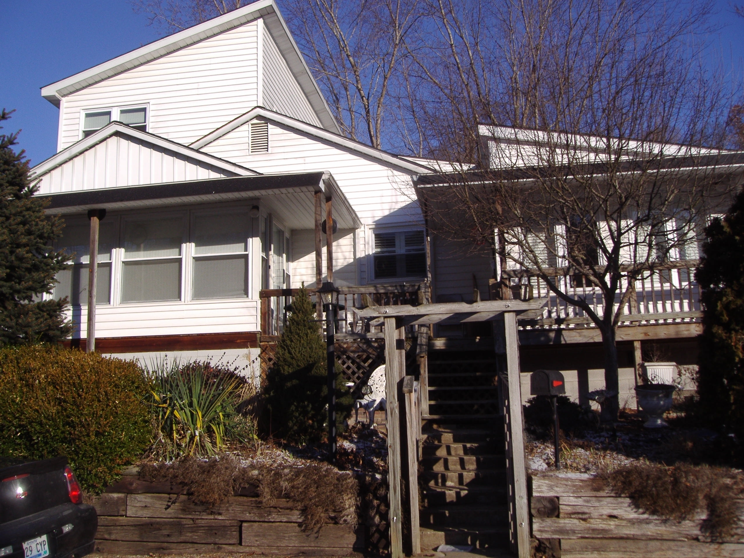 610 Holcomb St, Grayson, KY 41143 