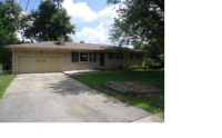6805 Moorhaven Dr, Louisville, KY 40228 