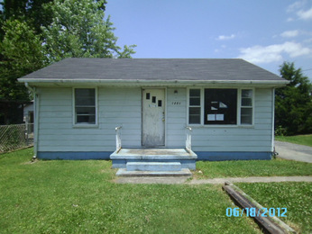 7005 Rogers Ln, Louisville, KY 40272 