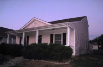 10244 Riverstone Cir #21, Louisville, KY 40229 