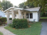 5921 Court Turf Dr, Louisville, KY 40272 