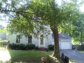 3516 Winding Dr, Lexington, KY 40517 