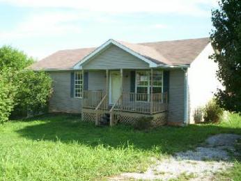 189 Scott St, Munfordville, KY 42765 