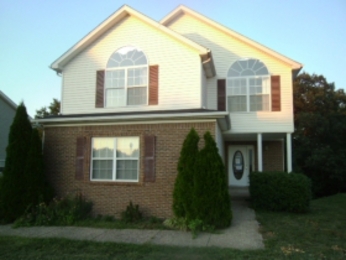 7829 Lariat Rd, Louisville, KY 40219 