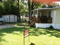 4 Daytona DR, Louisville, KY 40214 