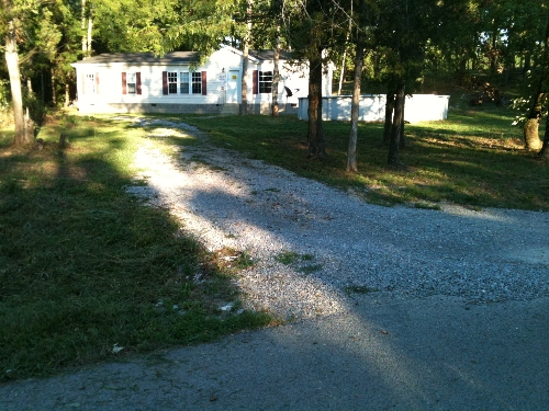 5644 GOODSPRINGS RD, Fredonia, KY 42411 