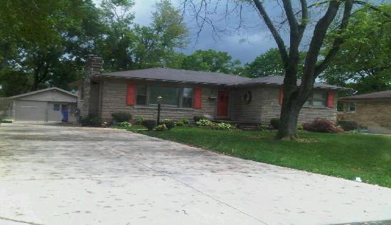 7913 Columbine Drive, Louisville, KY 40258 