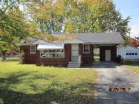 423 Henderson Dr, Hopkinsville, KY 42240 