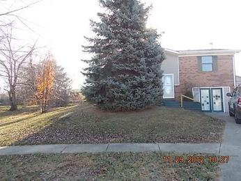 664 Franklin Ct, Radcliff, KY 40160 