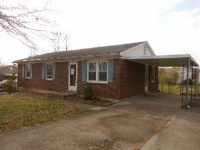 126 Cherrywood Dr, Frankfort, KY 40601 