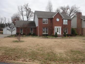 3710 Plymouth Rd, Paducah, KY 42001 