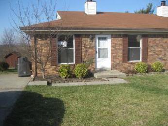 428 Country Club Dr, Winchester, KY 40391 