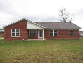 221 Emmaus Cir, Elizabethtown, KY 42701 