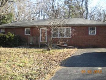 306 Shelia Dr, Ledbetter, KY 42058 