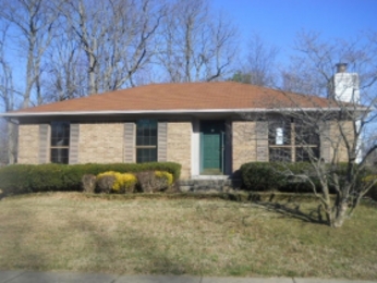 9003 Hatlerhall Dr, Louisville, KY 40291 