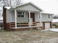 2409 Nolan Dr, Flatwoods, KY 41139 