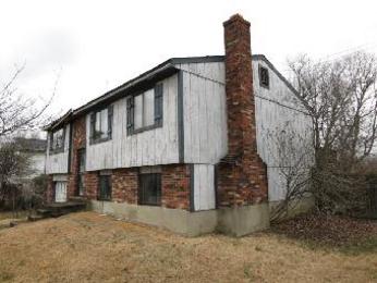 5513 Antle Dr, Louisville, KY 40229 