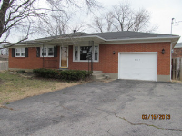 8025 Oakmont Drive, Louisville, KY 40219 