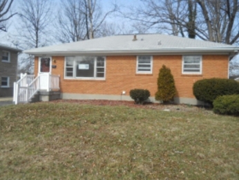 4201 Shady Villa Dr, Louisville, KY 40219 