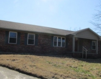 104 Pinewood Dr, Benton, KY 42025 