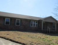 104 Pinewood Dr, Benton, KY 42025 