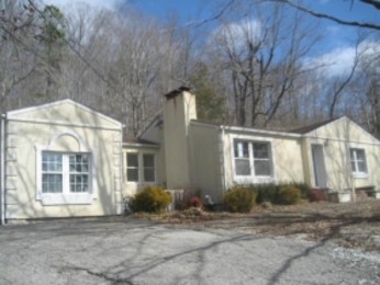 726 E Main St, Grayson, KY 41143 