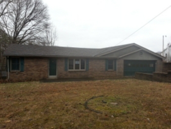 2035 Doe Creek Rd, Irvine, KY 40336 