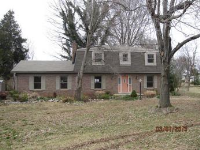 1008 Meadowwood Lane, Bowling Green, KY 42104 