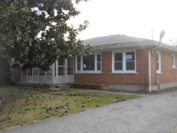 4328 Dover Road, Louisville, KY 40216 