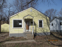 4212 Searcy Drive, Louisville, KY 40216 